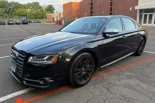 2015 Audi S8