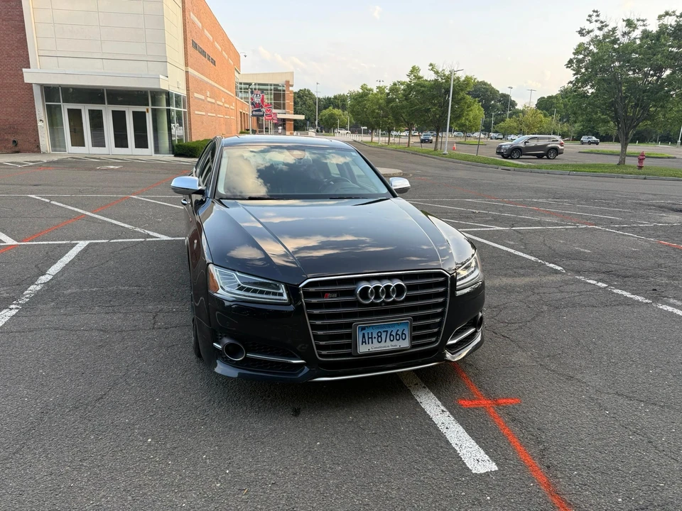 2015 Audi D4 S8 - Image 12 of 31
