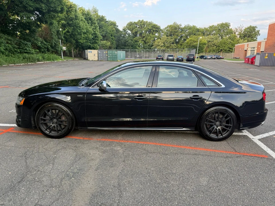 2015 Audi D4 S8 - Image 8 of 31