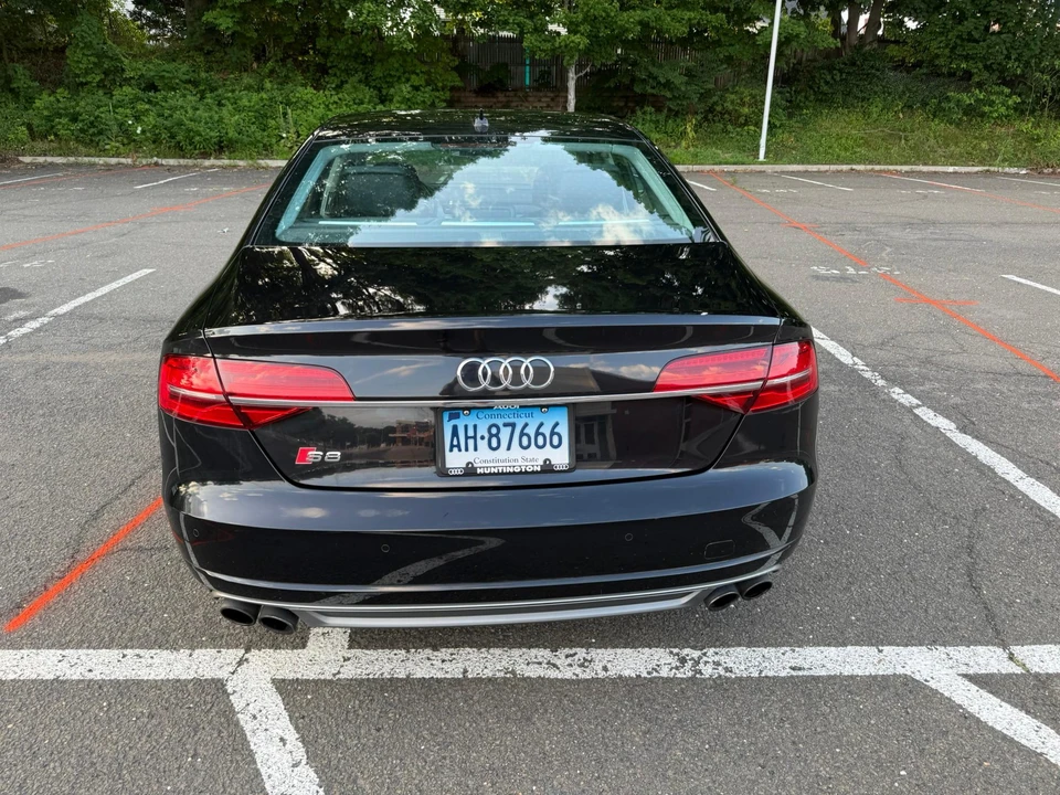 2015 Audi D4 S8 - Image 10 of 31