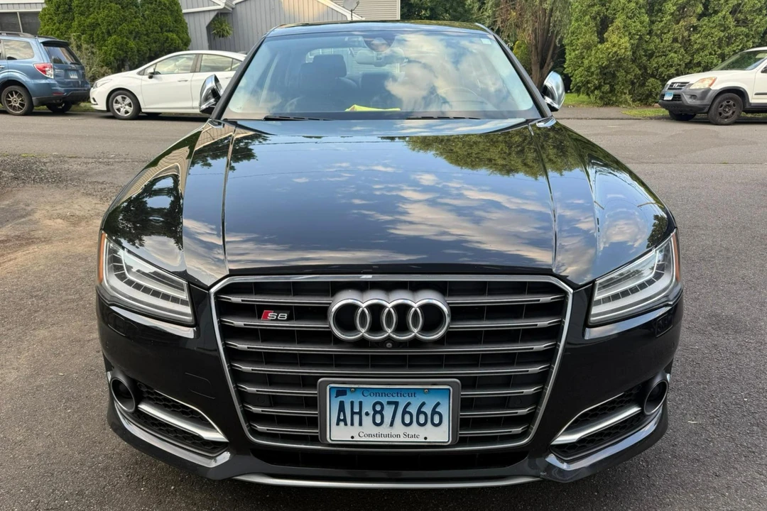 2015 Audi D4 S8 - Image 2 of 31