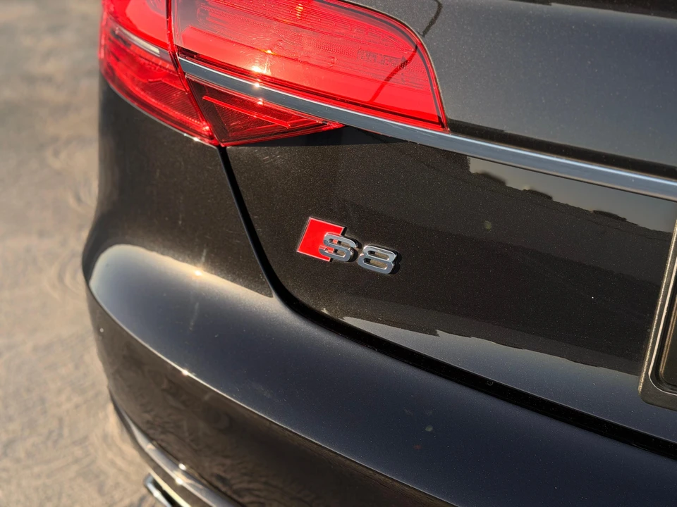 2015 Audi D4 S8 - Image 26 of 31