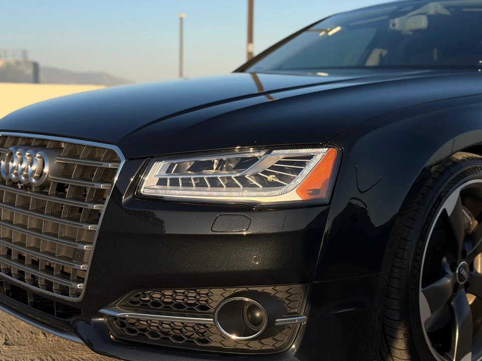 2015 Audi D4 S8 - Image 17 of 31