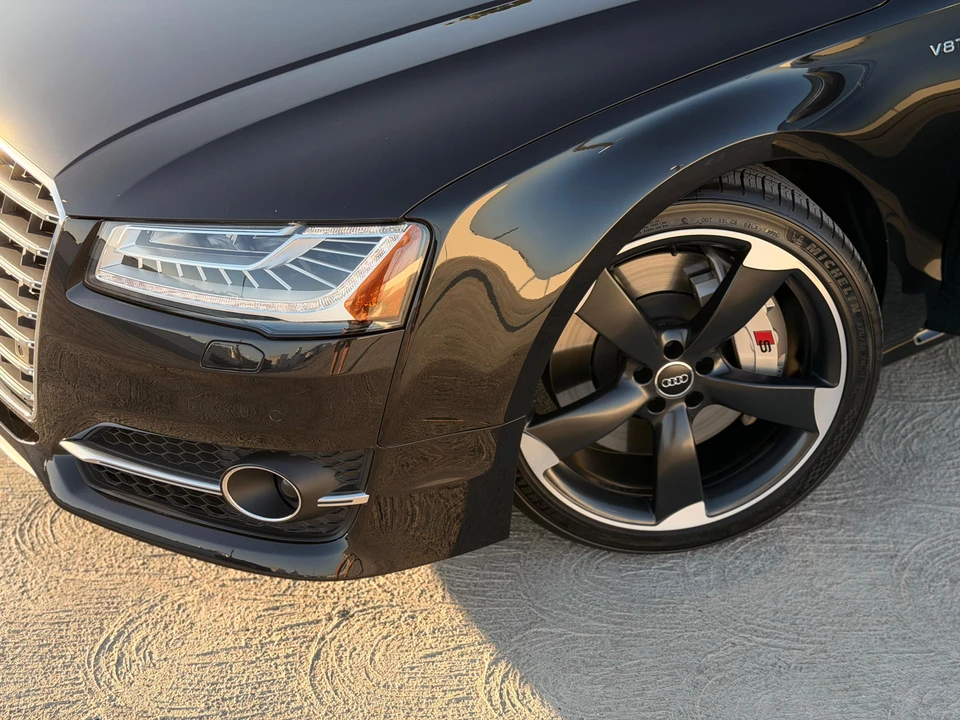 2015 Audi D4 S8 - Image 16 of 31