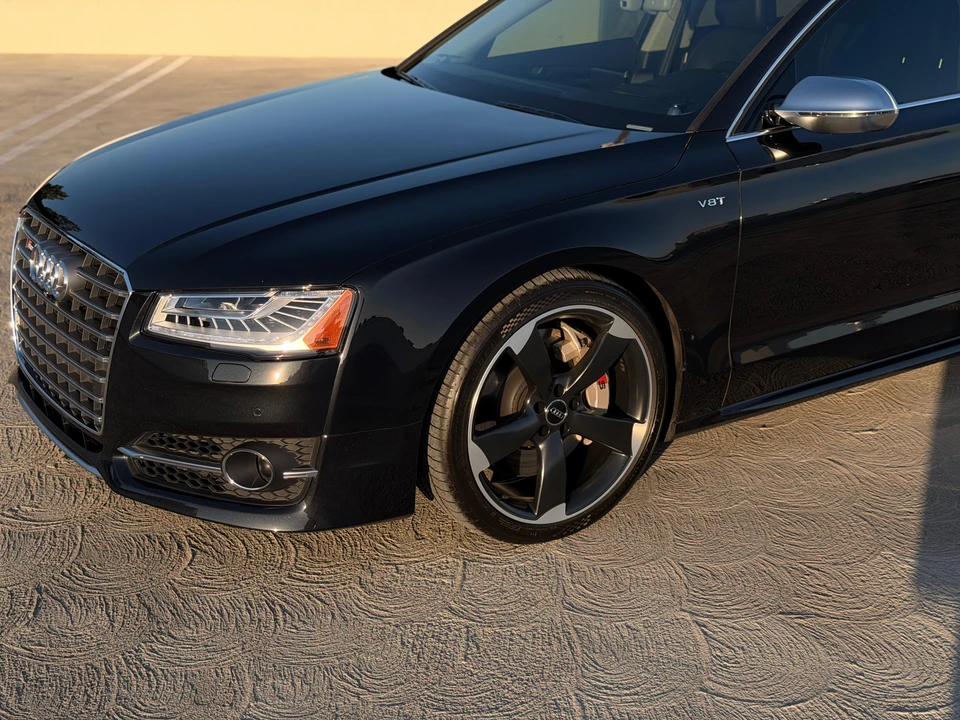 2015 Audi D4 S8 - Image 18 of 31
