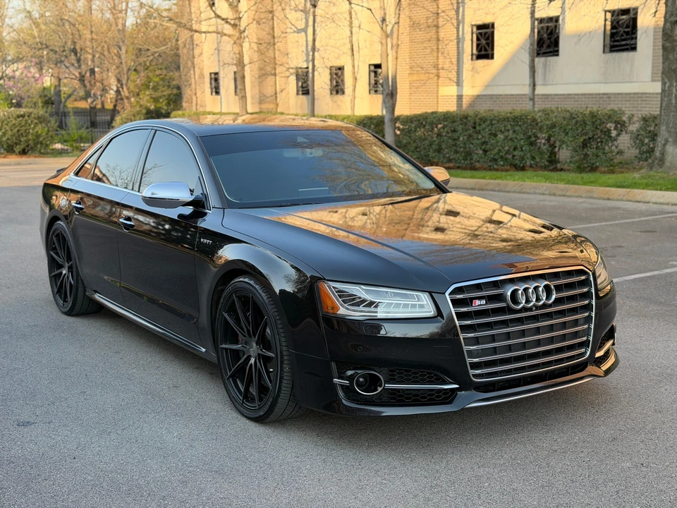 2015 Audi D4 S8 - Image 9 of 31