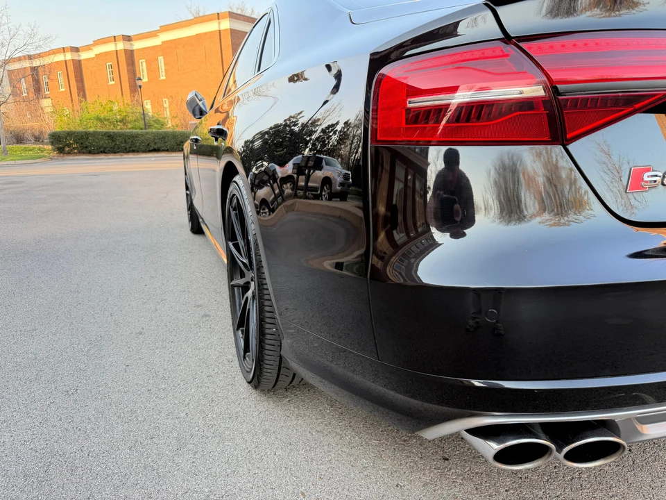 2015 Audi D4 S8 - Image 22 of 31