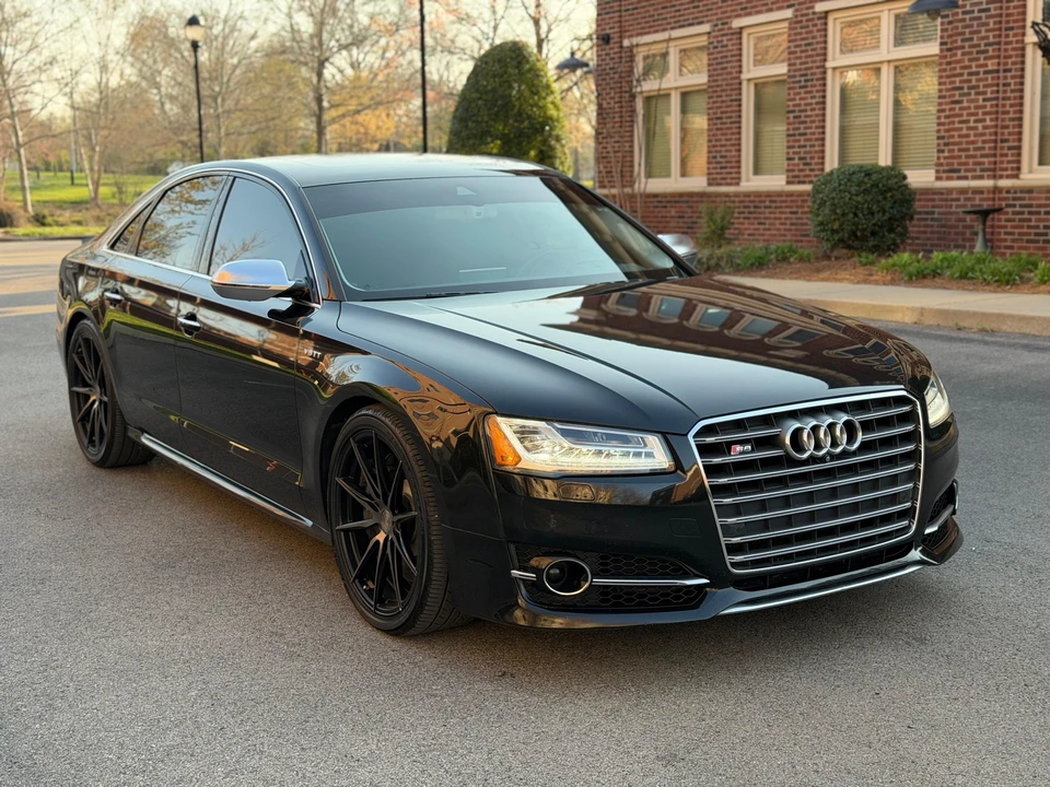 2015 Audi D4 S8 - Image 10 of 31