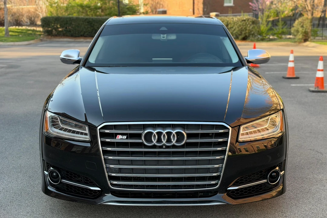 2015 Audi D4 S8 - Image 2 of 31