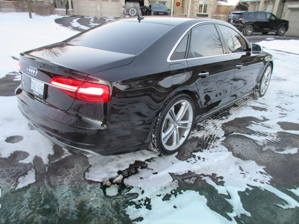 2015 Audi D4 S8 - Image 7 of 31