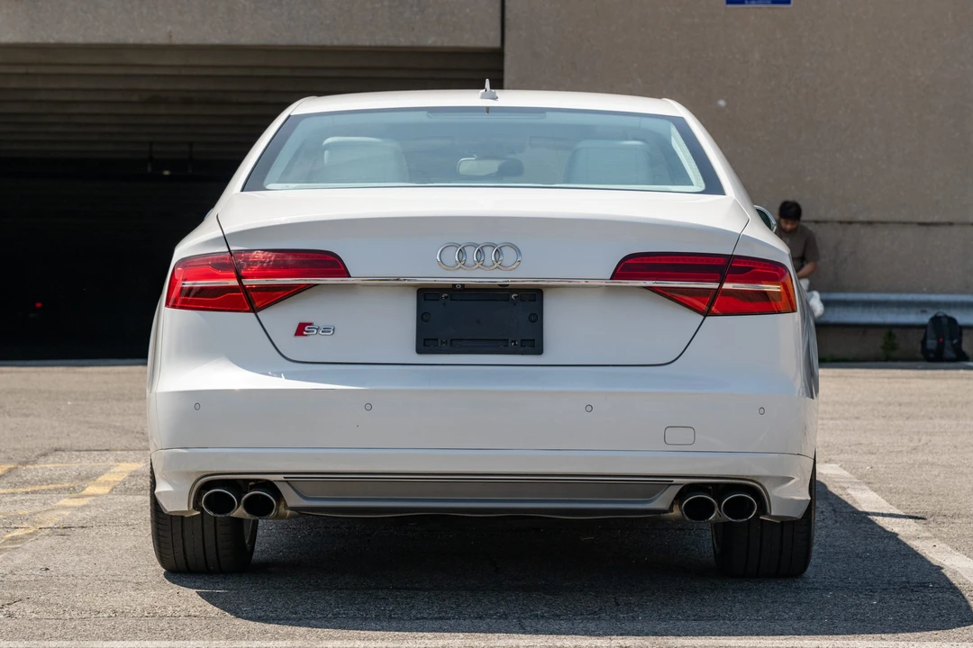 2015 Audi D4 S8 - Image 6 of 31