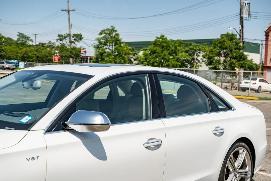 2015 Audi D4 S8 - Image 30 of 31