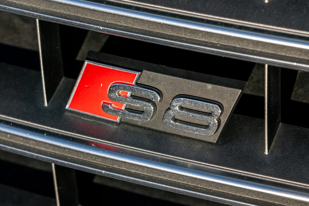 2015 Audi D4 S8 - Image 25 of 31