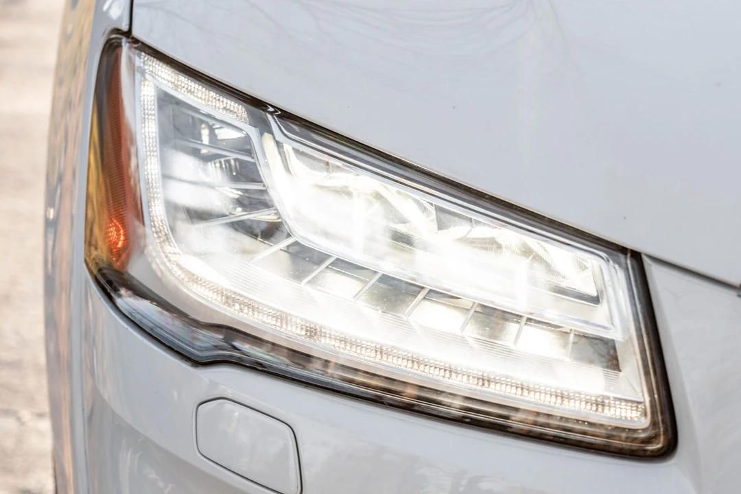 2015 Audi D4 S8 - Image 24 of 31