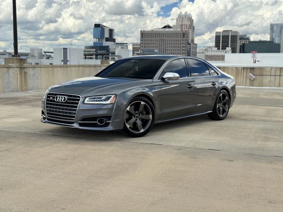 2015 Audi D4 S8 - Image 2 of 31