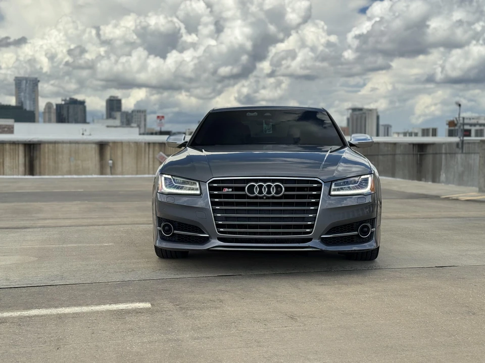 2015 Audi D4 S8 - Image 4 of 31