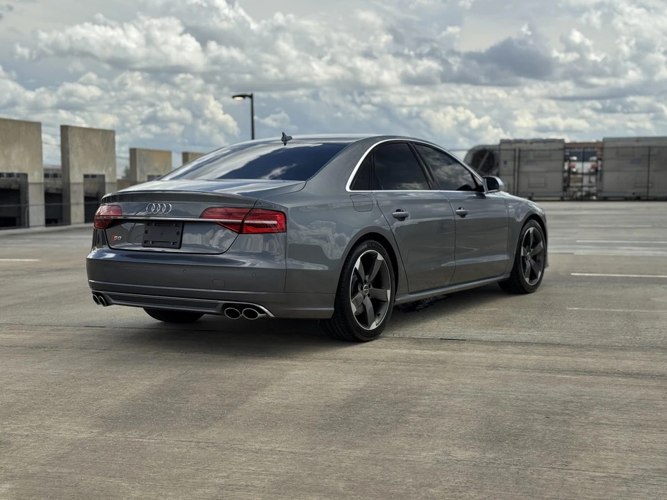 2015 Audi D4 S8 - Image 7 of 31
