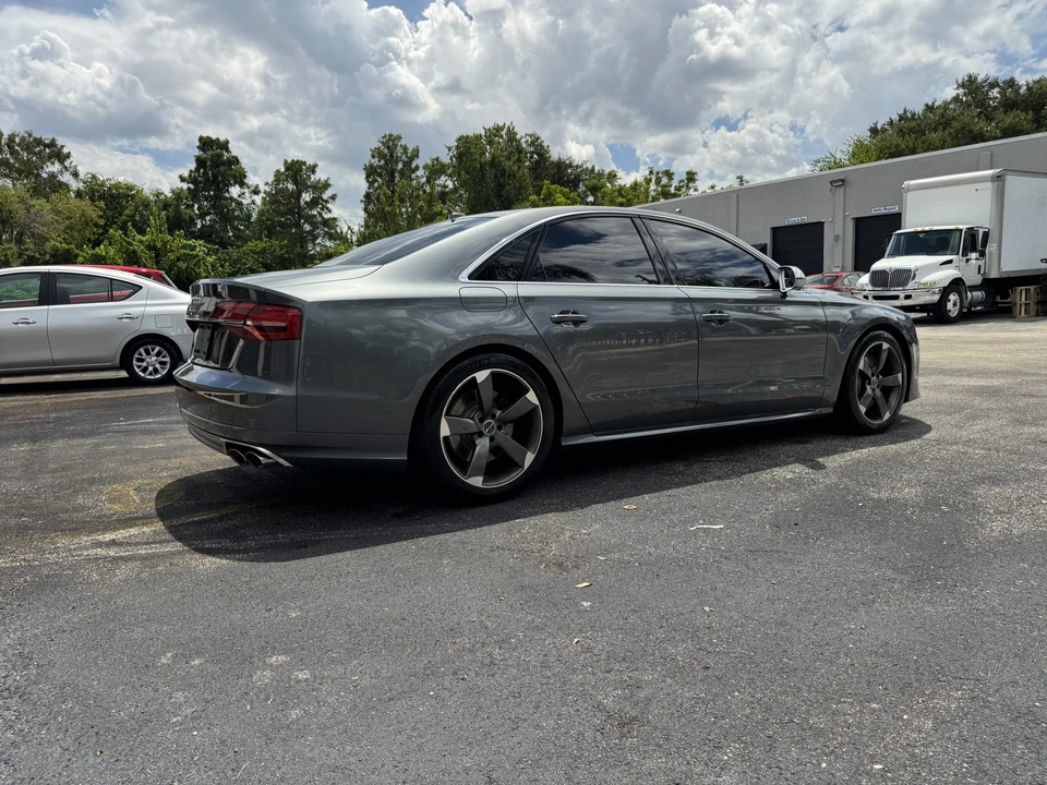 2015 Audi D4 S8 - Image 12 of 31