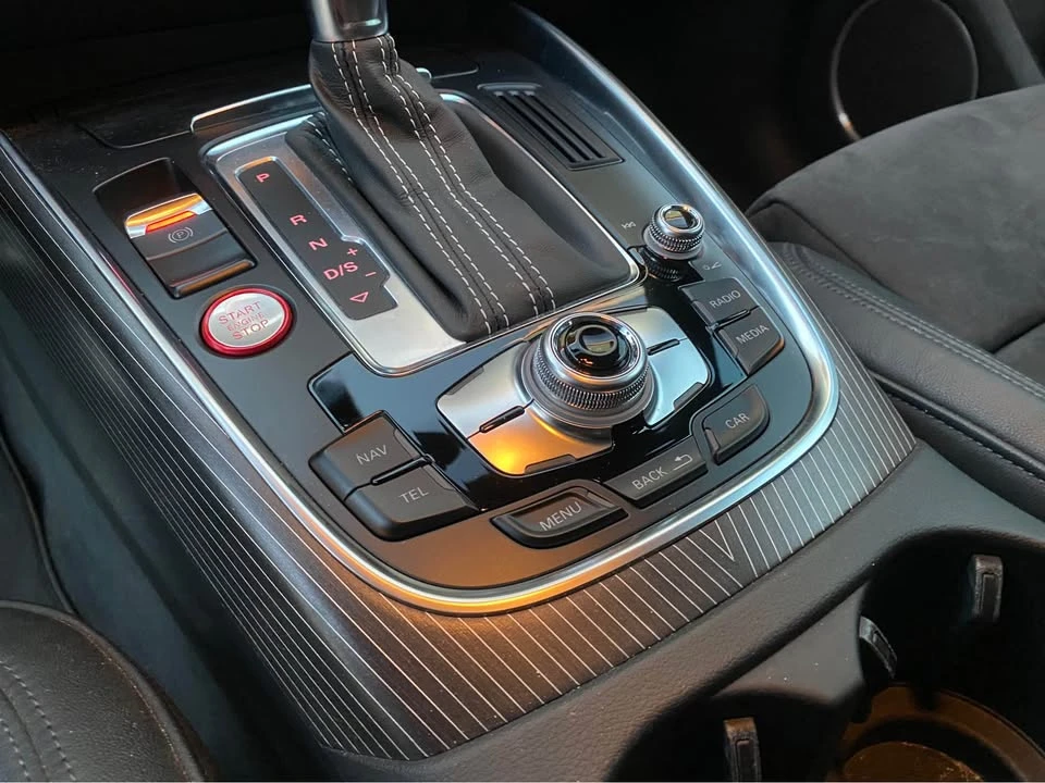 2015 Audi 8R SQ5 - Image 7 of 10
