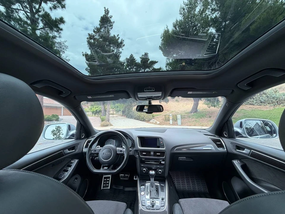 2015 Audi 8R SQ5 - Image 6 of 16