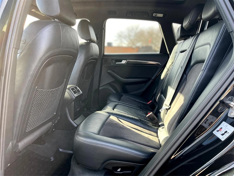 2015 Audi 8R SQ5 - Image 10 of 21