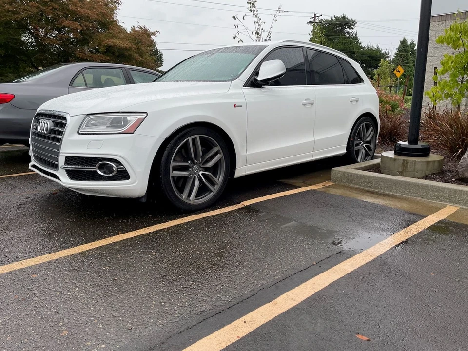 2015 Audi 8R SQ5 - Image 2 of 20
