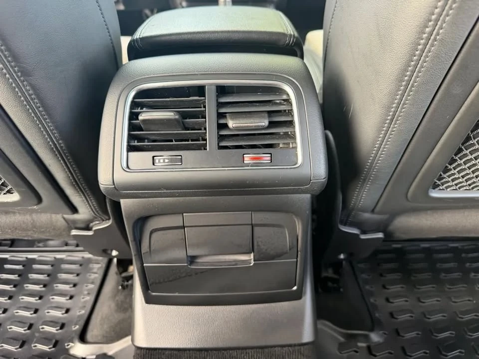 2015 Audi 8R SQ5 - Image 12 of 20