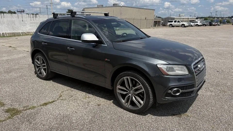2015 Audi 8R SQ5 - Image 3 of 20