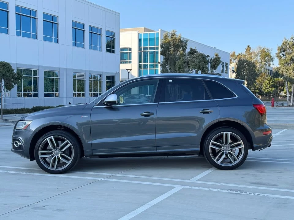 2015 Audi 8R SQ5 - Image 2 of 17