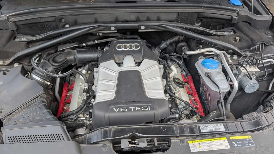 2015 Audi 8R SQ5 - Image 12 of 20