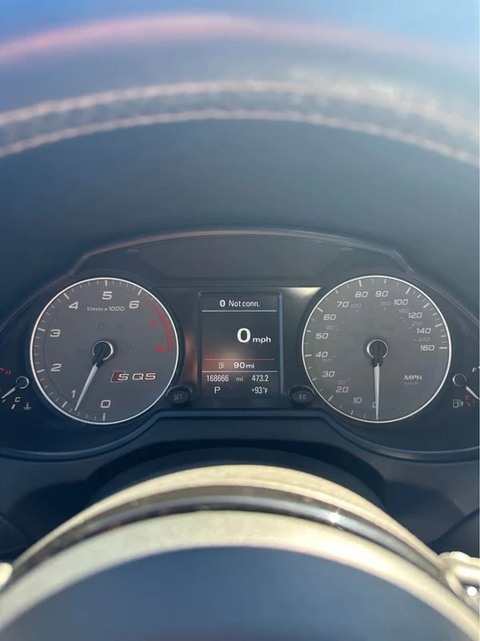 2015 Audi 8R SQ5 - Image 12 of 17