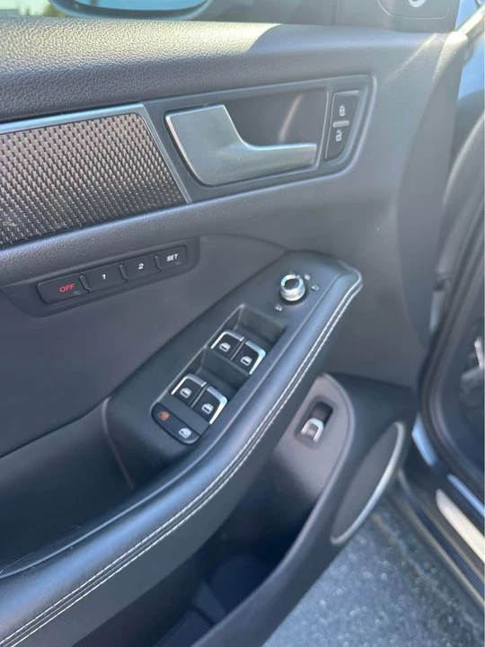 2015 Audi 8R SQ5 - Image 10 of 17