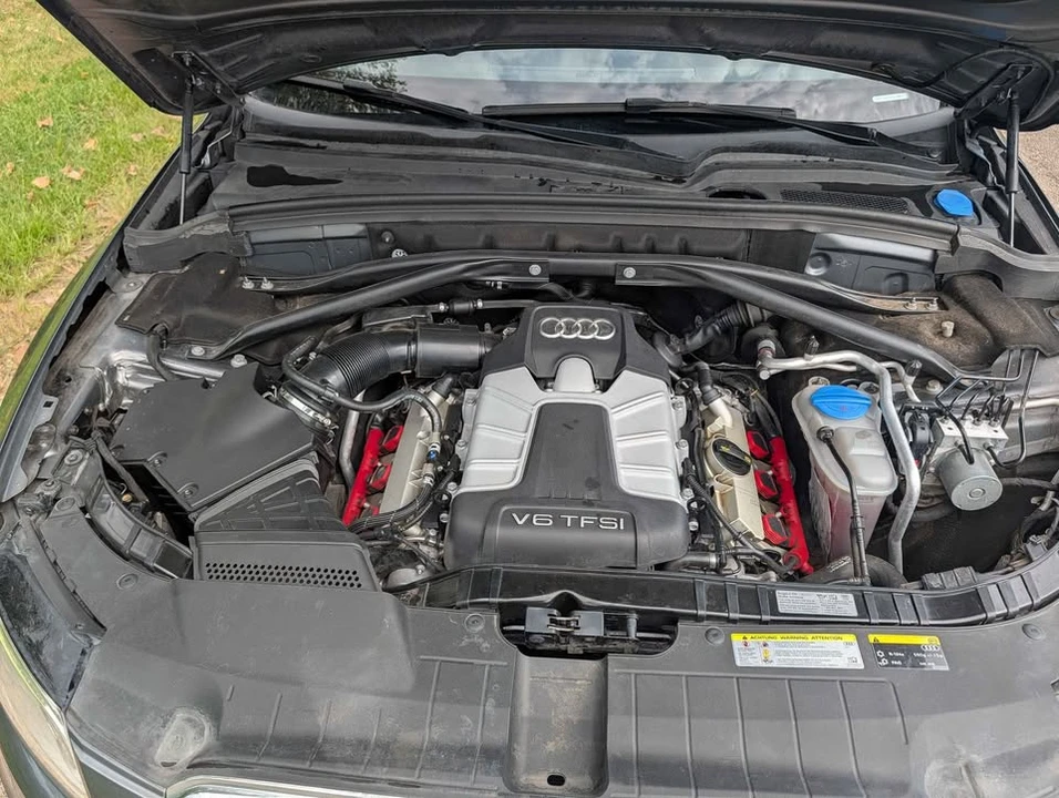 2015 Audi 8R SQ5 - Image 11 of 17