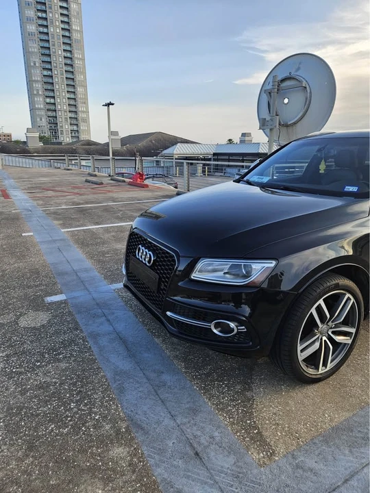 2015 Audi 8R SQ5 - Image 2 of 16