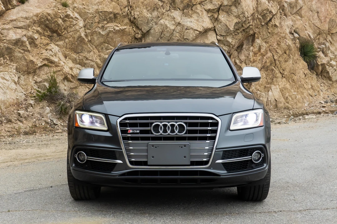 2015 Audi 8R SQ5 - Image 8 of 31