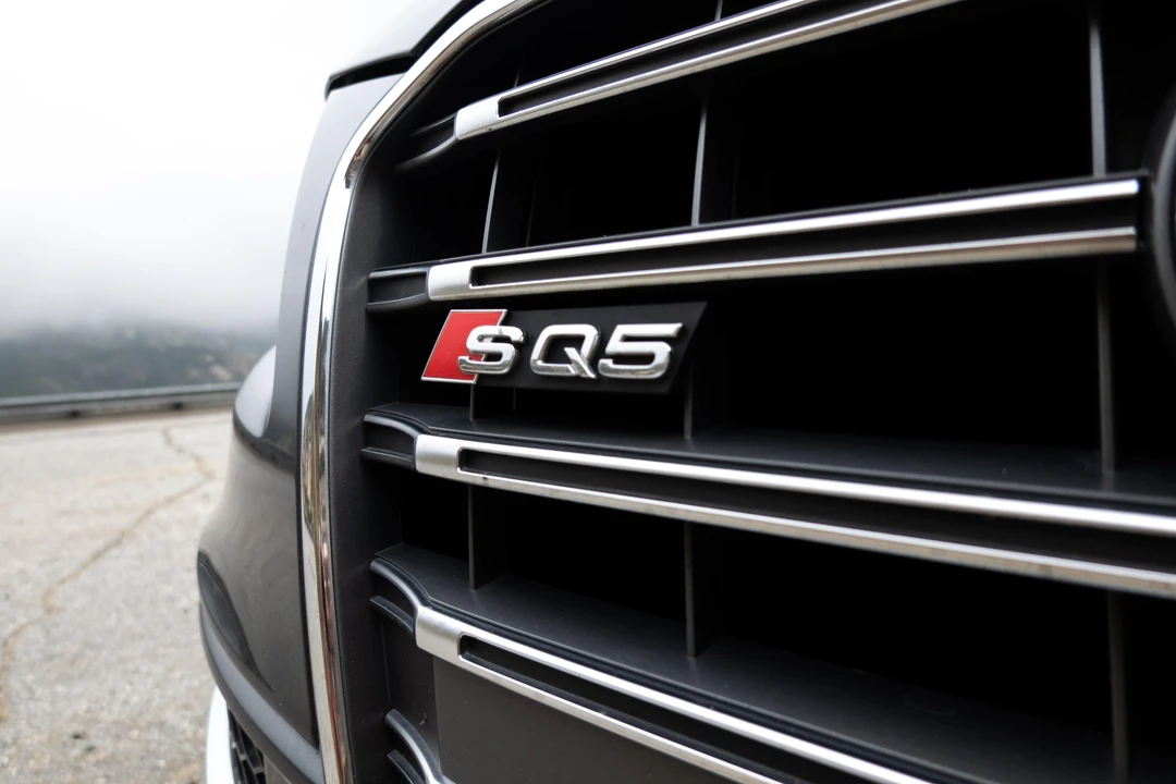 2015 Audi 8R SQ5 - Image 24 of 31