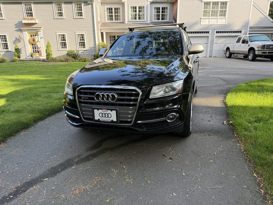 2015 Audi 8R SQ5 - Image 2 of 31