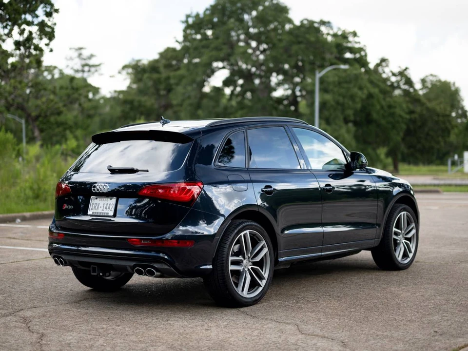 2015 Audi 8R SQ5 - Image 7 of 24