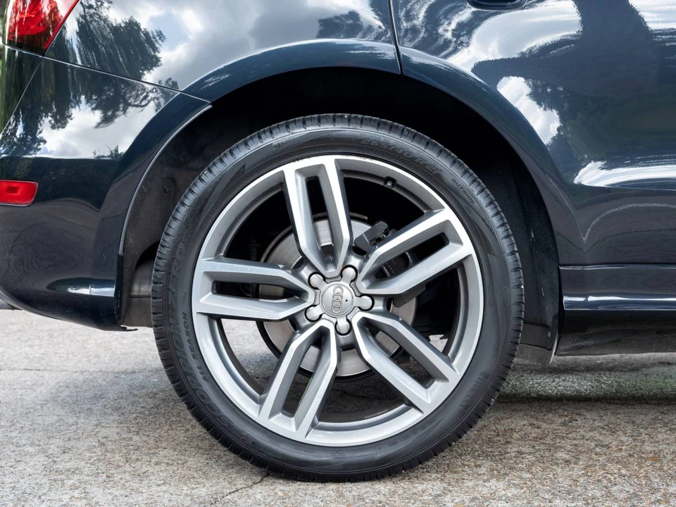 2015 Audi 8R SQ5 - Image 15 of 24