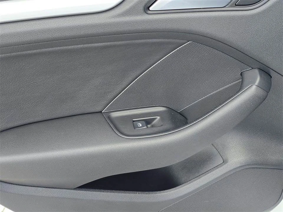 2015 Audi 8V A3 - Image 9 of 10