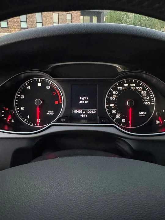 2015 Audi B8 A4 - Image 9 of 20