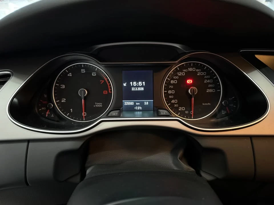 2015 Audi B8 A4 - Image 9 of 14