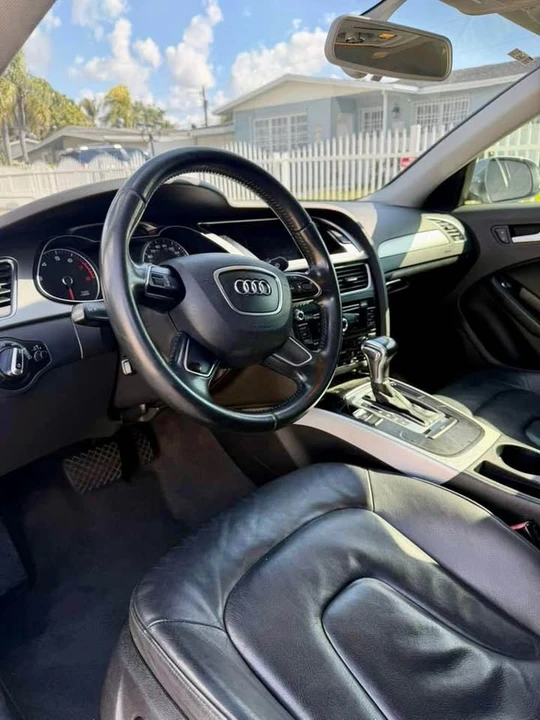 2015 Audi B8 A4 - Image 8 of 16