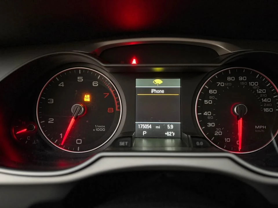2015 Audi B8 A4 - Image 8 of 14