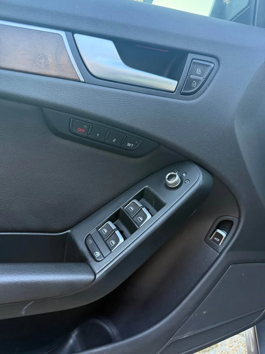 2015 Audi B8 A4 - Image 7 of 15