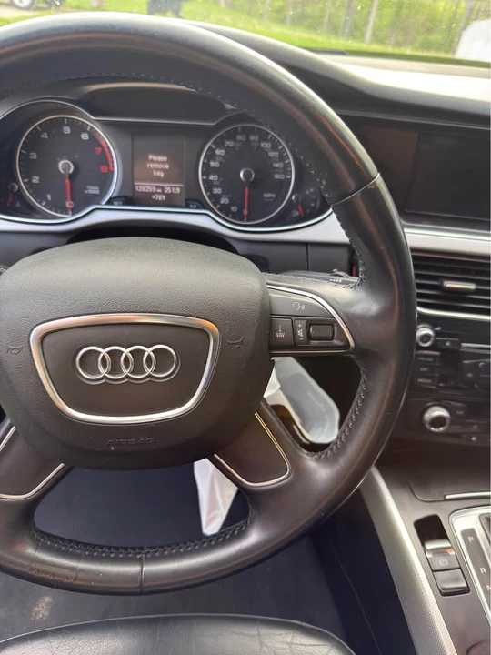 2015 Audi B8 A4 - Image 8 of 15