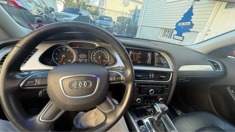 2015 Audi B8 A4 - Image 12 of 15