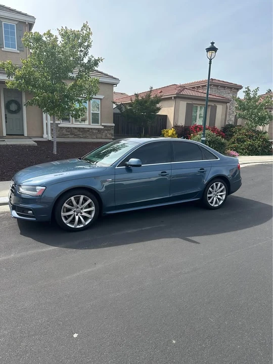 2015 Audi B8 A4 - Image 2 of 8