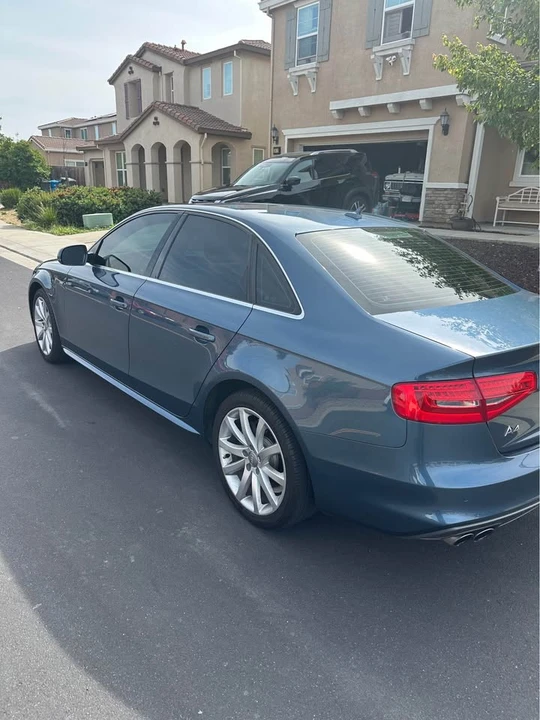 2015 Audi B8 A4 - Image 4 of 8