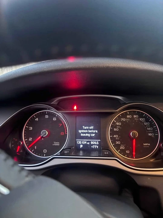 2015 Audi B8 A4 - Image 7 of 10